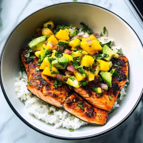 BBQ Lachs Schalen mit Mango Avocado Salsa